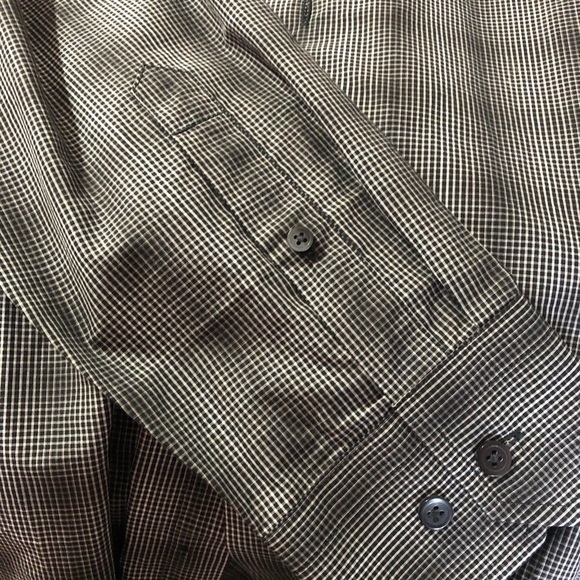 Express button down - Picture 4 of 4